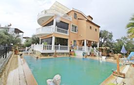 Villa – Didim, Aydin, Turquie. $216,000