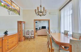 5 pièces appartement 170 m² à Basmanny district, Russie. 100,000 ₽ par semaine