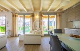 Appartement – Castelnuovo del Garda, Vénétie, Italie. 550,000 €