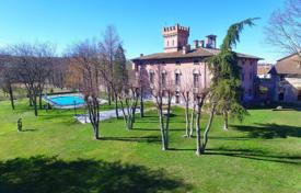 Château – Alessandria, Piémont, Italie. 7,000,000 €
