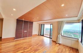 4 pièces appartement en copropriété en Nonthaburi, Thaïlande. $526,000