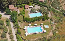 Villa – Montespertoli, Toscane, Italie. Price on request
