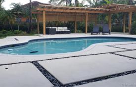 Villa – Miami, Floride, Etats-Unis. 1,679,000 €