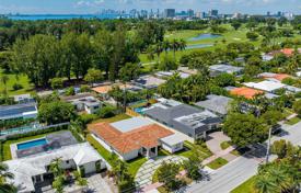 Maison en ville – Miami Beach, Floride, Etats-Unis. $1,995,000