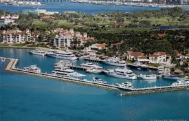 Appartement – Fisher Island Drive, Miami Beach, Floride,  Etats-Unis. $8,495,000