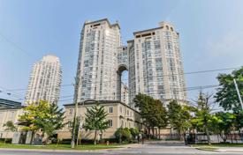 2 pièces appartement à Lake Shore Boulevard West, Canada. C$1,145,000