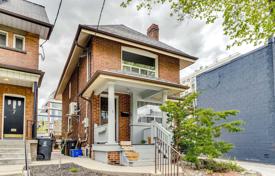 2 pièces maison en ville à Old Toronto, Canada. C$1,913,000