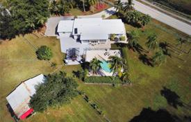 Maison en ville – Davie, Broward, Floride,  Etats-Unis. $1,198,000
