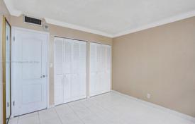 2 pièces appartement en copropriété 109 m² à Hallandale Beach, Etats-Unis. $369,000