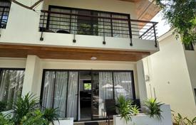 3 pièces maison mitoyenne 220 m² à Choengmon Beach, Thaïlande. $332,000