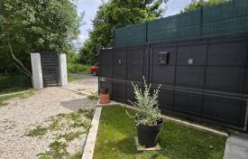 3 pièces maison en ville 100 m² à Žminj, Croatie. 399,000 €