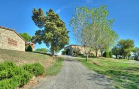 Villa 46561 m² à Volterra, Italie. 2,200,000 €