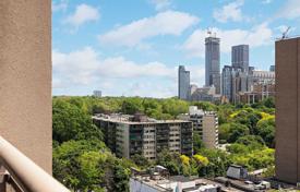 1 pièces appartement à Yonge Street, Canada. C$1,061,000