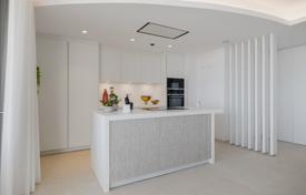 6 pièces appartement dans un nouvel immeuble 124 m² à Benahavis, Espagne. 1,275,000 €