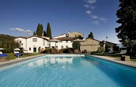 Villa – Rufina, Toscane, Italie. 1,950,000 €