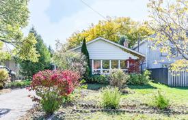 3 pièces maison en ville à Scarborough, Canada. C$981,000