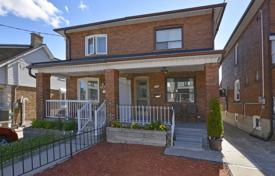 4 pièces maison mitoyenne en York, Canada. C$984,000