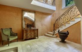 Villa – Rayol-Canadel-sur-Mer, Côte d'Azur, France. 3,200,000 €