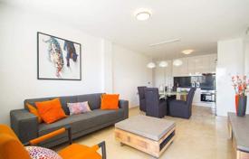 Appartement – Villamartin, Alicante, Valence,  Espagne. 346,000 €