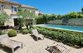 Maison de campagne – Provence-Alpes-Côte d'Azur, France. 7,200 € par semaine