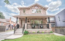 Maison en ville – Etobicoke, Toronto, Ontario,  Canada. C$1,913,000