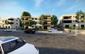 3 pièces appartement dans un nouvel immeuble 82 m² à Kaštel Stari, Croatie. 246,000 €
