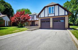 Maison en ville – Scarborough, Toronto, Ontario,  Canada. C$1,617,000