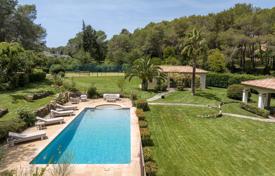 7 pièces villa à Mougins, France. 3,990,000 €