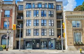 Appartement – Yonge Street, Toronto, Ontario,  Canada. C$883,000