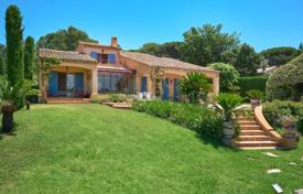 5 pièces villa à Saint Tropez, France. 4,500,000 €