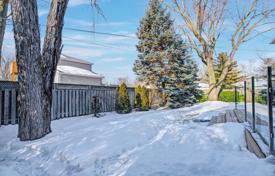 4 pièces maison en ville à Scarborough, Canada. C$1,724,000