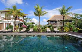 Villa – Jimbaran, Bali, Indonésie. 6,300 € par semaine