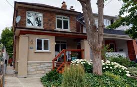 Maison en ville – Hillsdale Avenue East, Toronto, Ontario,  Canada. C$2,078,000