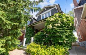 3 pièces maison en ville à Old Toronto, Canada. C$1,353,000