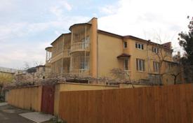 Maison en ville – Vake-Saburtalo, Tbilissi (ville), Tbilissi,  Géorgie. $620,000