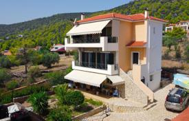 Maison en ville – Péloponnèse, Grèce. 240,000 €