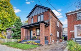 Maison en ville – Gerrard Street East, Toronto, Ontario,  Canada. C$1,505,000