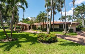 Villa – Pinecrest, Floride, Etats-Unis. 2,146,000 €