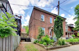 2 pièces maison mitoyenne à Old Toronto, Canada. C$1,221,000