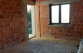 6 pièces appartement 240 m² à Podkilavac, Croatie. 120,000 €