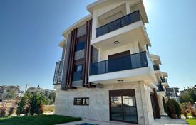 Maison en ville – Side, Antalya, Turquie. $699,000