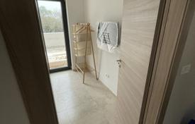 3 pièces appartement dans un nouvel immeuble 68 m² à Medulin, Croatie. 290,000 €