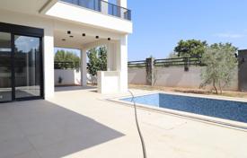 Villa de luxe avec piscine à Antalya Döşemealtı. $794,000