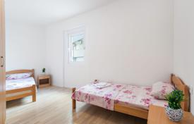 Appartement – Rafailovici, Budva, Monténégro. 120,000 €