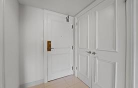 Appartement – Yonge Street, Toronto, Ontario,  Canada. C$1,142,000