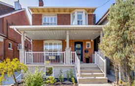 Maison en ville – Dufferin Street, Toronto, Ontario,  Canada. C$1,387,000
