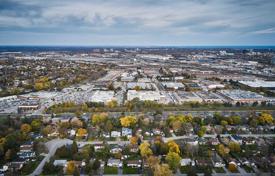 5 pièces maison en ville à Scarborough, Canada. C$1,351,000