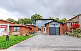 Maison en ville – Scarborough, Toronto, Ontario,  Canada. C$1,141,000
