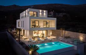 Villa – Split, Croatie. 1,800,000 €