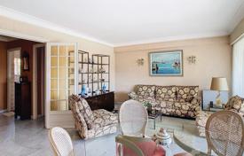 3 pièces appartement à Port Palm Beach, France. 774,000 €